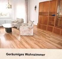 1. OG Wohnung 59,34 m² + 18,9 m² Süd-Dachterrasse Zentrum Geseke