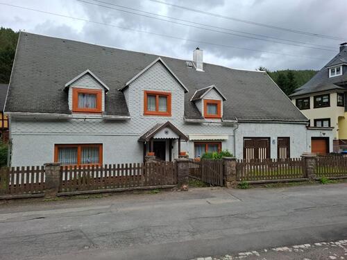 Foto - 43.000 €. Preiswertes Haus für die kleine Familie.