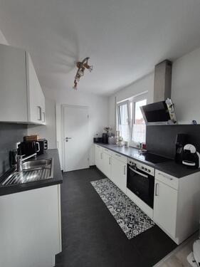 Foto - 3,5 Zimmer-DG-Wohnung im Zentrum, Balkon, Ankleide