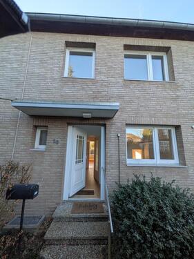 Foto - Schönes Reihenmittelhaus ca. 90 m², 4 Zimmer, Garten, Keller etc.