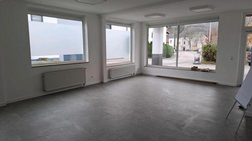 Foto - Gewerberäume in Dörzbach 105m² - 1.050,00&nbsp;EUR Kaltmiete, ca.&nbsp; 9,00&nbsp;m&sup2;