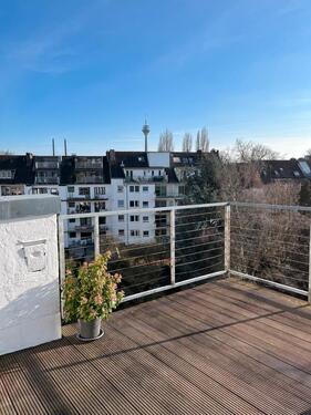 Foto - 3 Zimmer Dachgeschoßwohnung zur Miete in Düsseldorf