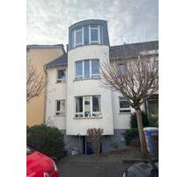 Charmante 3-Zimmer Maisonette-Wohnung in Bonn-Dottendorf - Korschenbroich