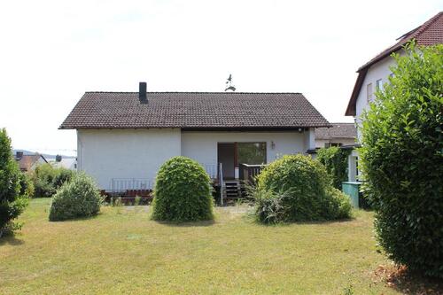 Foto - 4 Zimmer Einfamilienhaus zum Kaufen in Gründau