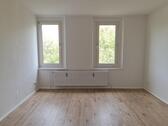 Foto - Renovierte 2-Zimmer-Wohnung im Dachgeschoss zu vermieten!