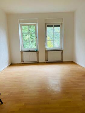 Foto - Renovierte 4 – Zimmer – Wohnung, ca. 101 m², zu vermieten