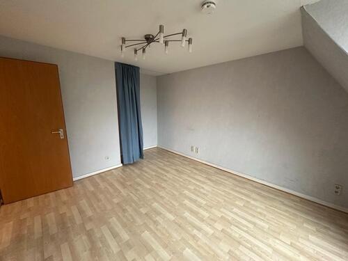 Foto - Platz frei in Eltern-Kind-Wg in sonniger 4-Zimmer-Whg