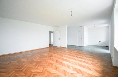 Foto - Renovierte 3 Zimmer Wohnung in Kitzingen mit Balkon zu vermieten