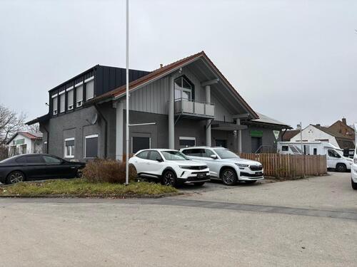 Foto - 5 Zimmer Etagenwohnung zur Miete in Windorf