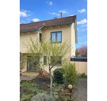 Gepflegtes Reihenendhaus mit sonnigem Garten Oberkochen-Heide