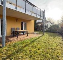 2 Zimmer Wohnung mit Garten und überdachter West-Terrasse - kompl. möbliert - Neumarkt in der Oberpfalz Altenhof