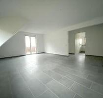 Charmante 3-Zimmerwohnung mit Traumausblick in Esslingen Neckar - Esslingen am Neckar Hegensberg