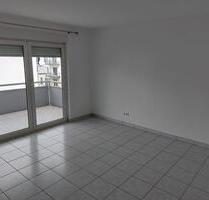 Schöne, 3 ZKB Etagenwohnung in 66424 Homburg-Erbach, 83 qm, 2Blk.