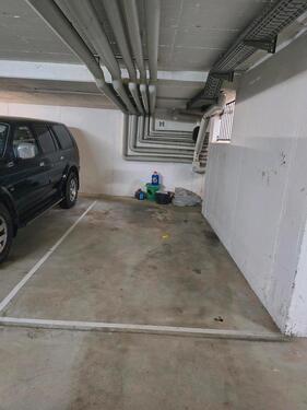 Foto - Tiefgaragen Stellplatz TG Adelberg