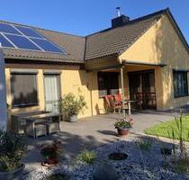 Großzügiges Einfamilienhaus von Privat - Höchstadt an der Aisch