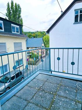 Foto - Helles WG-Zimmer mit Balkon- 20 qm zum Wohlfühlen.