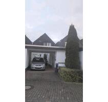 Geräumiges Einfamilienreihenhaus in bester Lage - Düren Rölsdorf