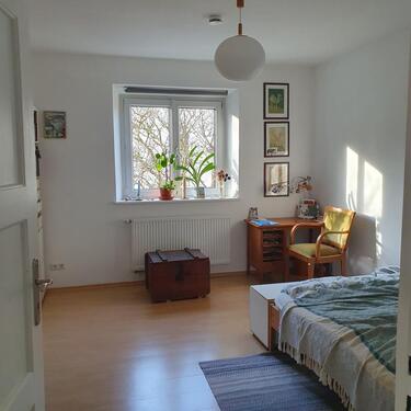 Foto - WG Zimmer für berufstätige Frau zu vergeben