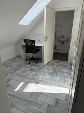 Foto - 1 Zimmer Dachgeschosswohnung inklusive Strom