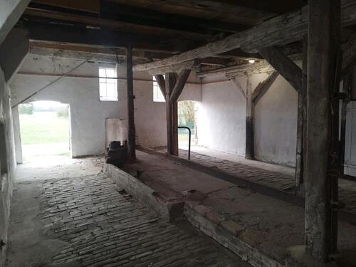 Foto - Lagerraum in ehem. Kuhstall in der Gemeinde Stockelsdorf