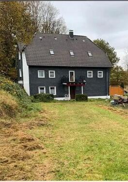 Foto - Wipperfürth, Haus mit großzügigem Grundstück!