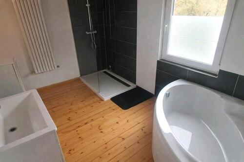 Foto - 6 Zimmer Mehrfamilienhaus, Wohnhaus zum Kaufen in Hellenthal