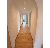 Renovierte 4- Zimmer Wohnung - 91315 Höchstadt an der Aisch - Adelsdorf