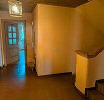 Vermiete Einfamilienhaus - 1.000,00&nbsp;EUR Kaltmiete, ca.&nbsp; 156,00&nbsp;m&sup2; in Laberweinting (PLZ: 84082)