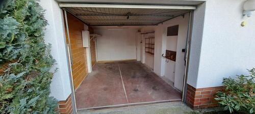 Foto - GARAGE zu vermieten - 85,00&nbsp;EUR Miete,