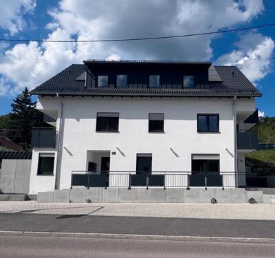 Foto - 4,5 Zimmer-Wohnung mit Balkon, Stellplatz