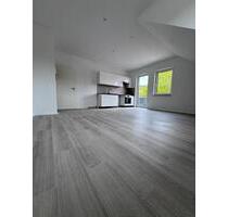 4-Zimmer-Wohnung mit Balkon, Stellplatz - Gaildorf