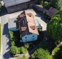 Historisches Bauernhaus mit Dreiseithof, Stadel & Teich - Ebnath