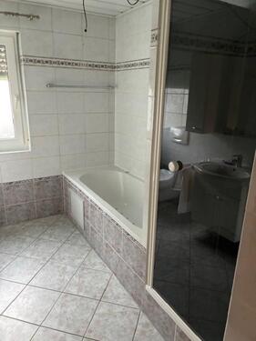 Foto - Miet-Wohnung - 600,00 EUR Kaltmiete, ca.  100,00 m²