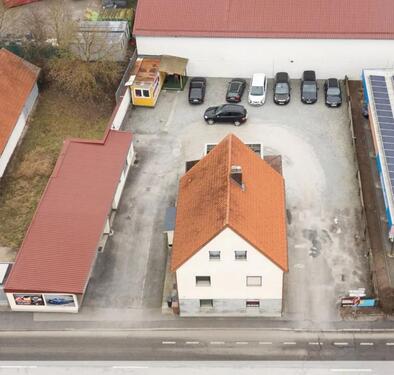Foto - Mehrfamilienhaus mit KFZ-Handel *7%Rendite*