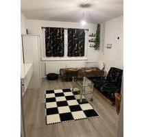 1 Zimmer in 2-Zimmer-Wohnung ab sofort - Berlin Lichtenberg
