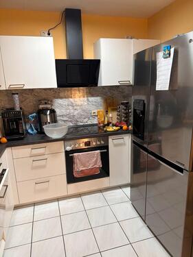 Foto - Gepflegte 3,5 Zimmer-Wohnung mit Balkon und Einbauküche in Gründa