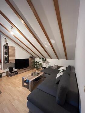 Foto - Gemütliche 2,5-Zimmer-Dachgeschosswohnung in Kirchweidach