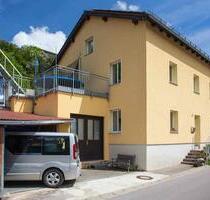 Haushälfte Solnhofen mit Gartenanteil
