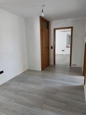 Foto - DG-Wohnung 85qm (Warmmiete 1080 €)