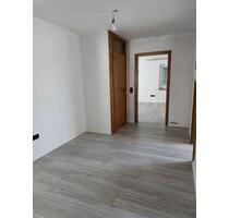 DG-Wohnung 85qm (Warmmiete 1080 €) - Hövelhof