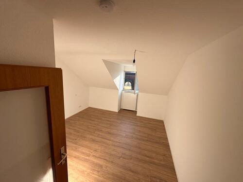 Foto - 2 Zimmer Dachgeschoßwohnung zur Miete in Landau in der Pfalz
