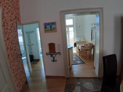 Foto - Möblierte Altbauwohnung auf Zeit zu vermieten