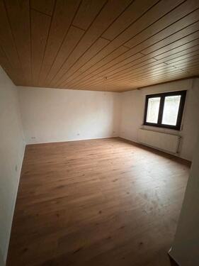 Foto - 3-Zimmer Wohnung + Terrasse + Speicher 