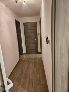 Foto - Wohnung ab 1.8.26 zu Vermieten - 700,00&nbsp;EUR Kaltmiete, ca.&nbsp; 82,00&nbsp;m&sup2;