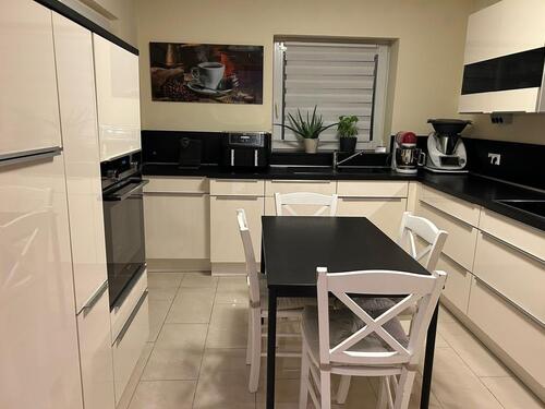 Foto - Eigentumswohnung 4,5 Zimmer in zentr. ruhige Lage Provisionsfrei