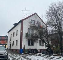 Mehrfamilienhaus 3 Wohnungen mit Gewerbeeinheit in zentraler Lage - Deggendorf