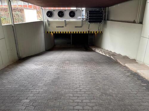 Foto - Tiefgaragen Stellplatz Duplex unten