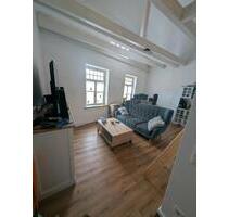 Moderne Maisonette-Dachwohnung mit Galerie & Balkon - Esens