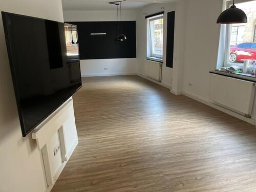 Foto - 4,5-Zimmer-Wohnung in zentraler Lage von Stuttgart-Obertürkheim