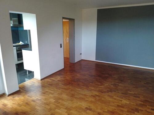 Foto - hochwertige DG-Wohnung, Parkett Balkon modernes Bad offene Küche